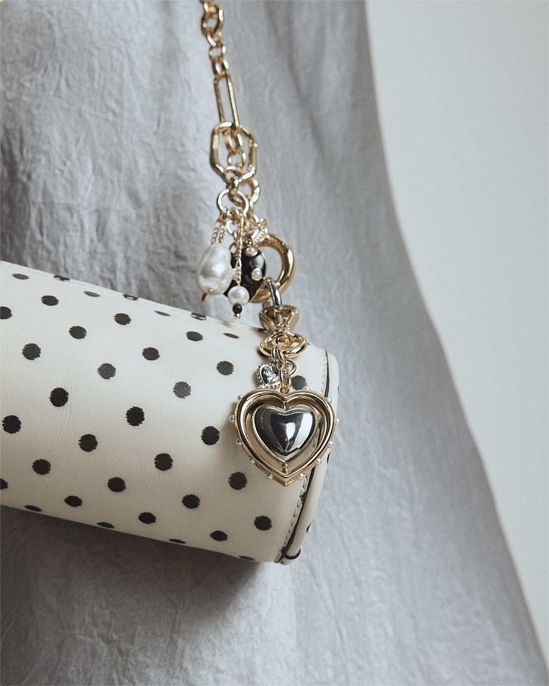 Adore Keyring
